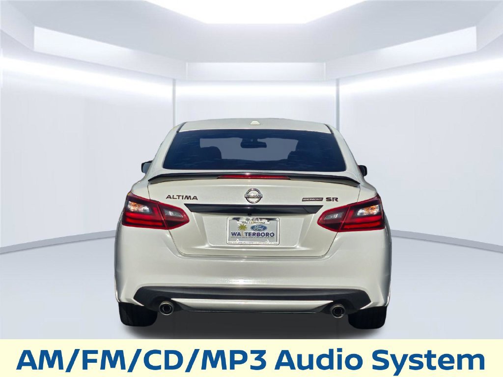 Used 2018 Nissan Altima 2.5 SR w/ SR Midnight Edition FWD image 19