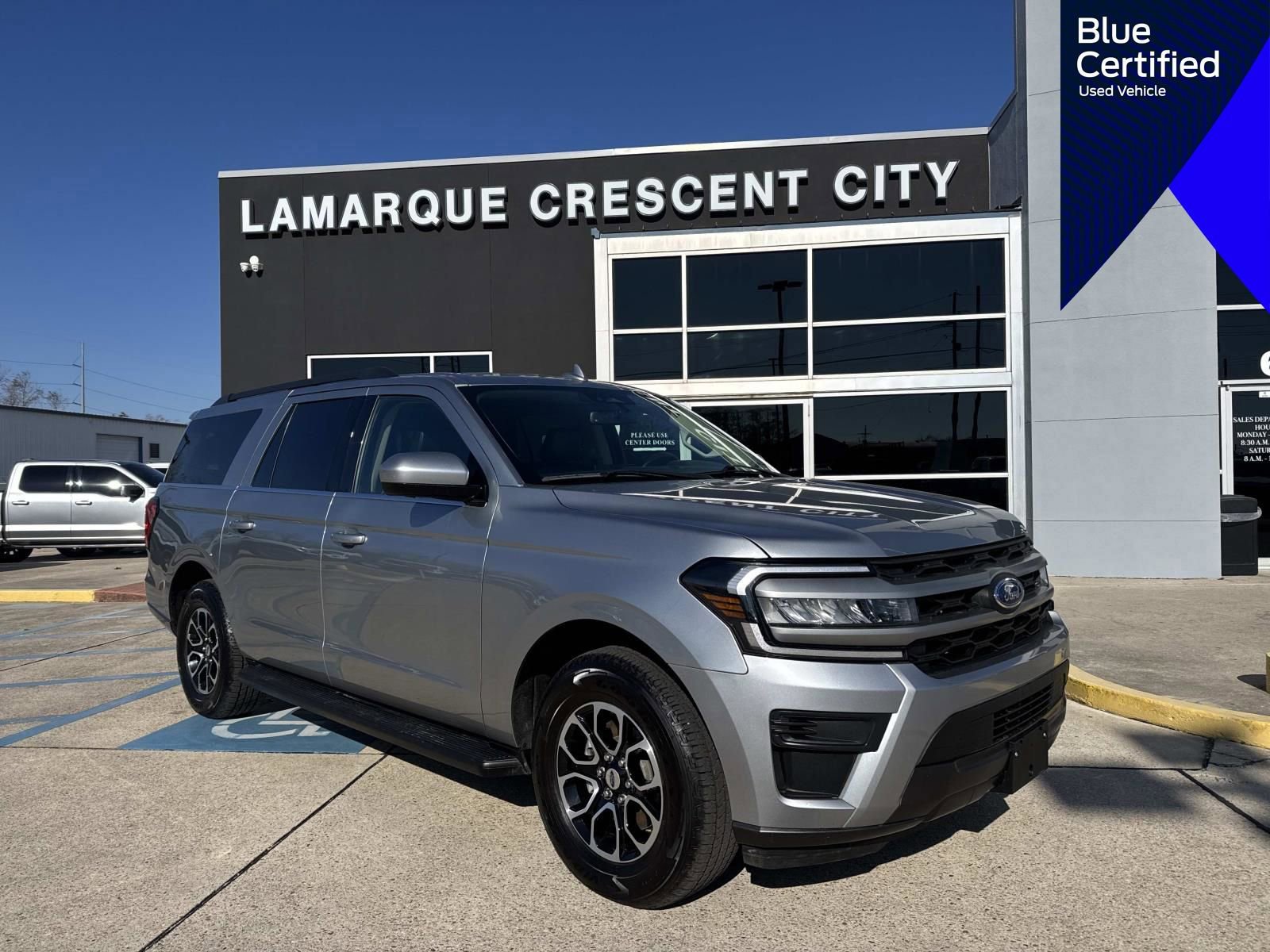 Certified 2024 Ford Expedition Max XLT image 7