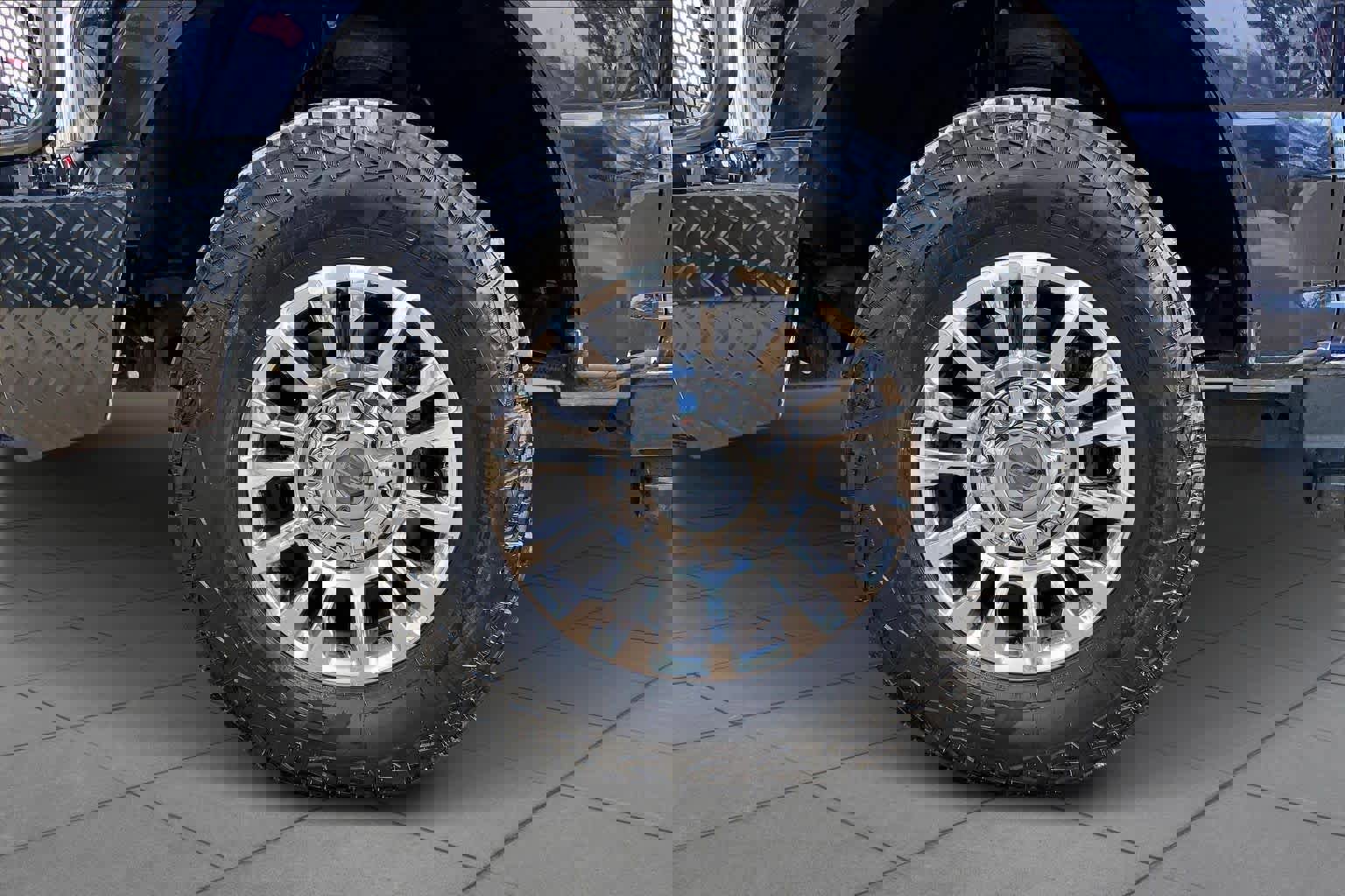 Certified 2022 Ford F250 XLT w/ XLT Premium Package image 13