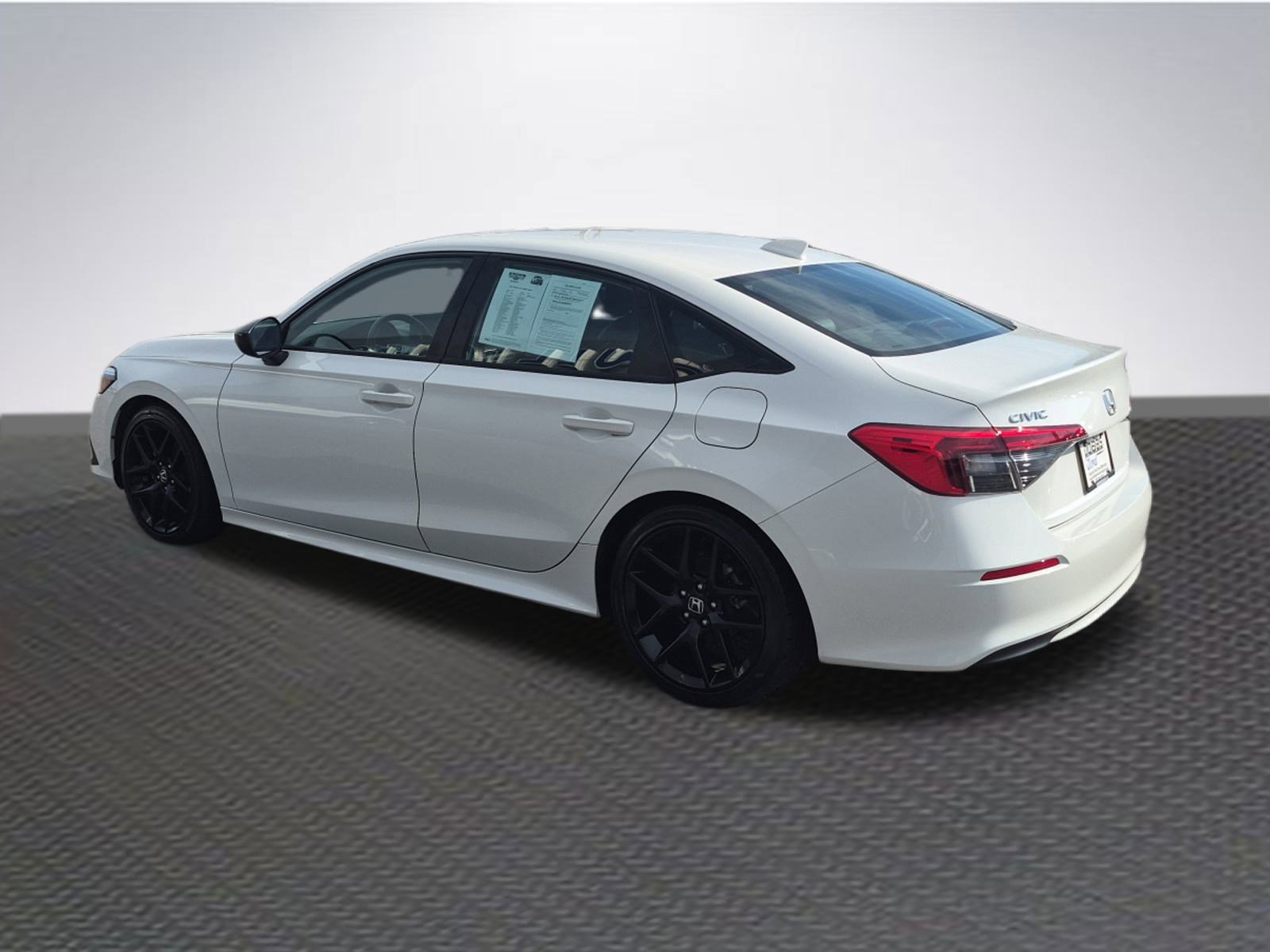 Used 2022 Honda Civic Sport image 5