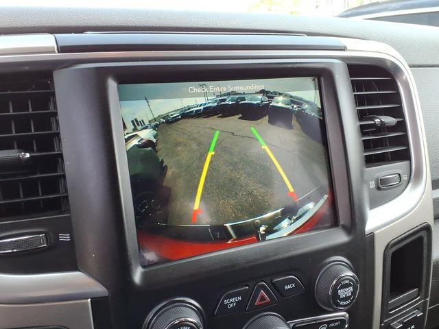 Used 2019 RAM 1500 Classic SLT w/ Luxury Group AWD/4WD image 16