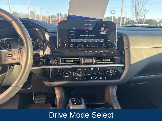 Used 2024 Nissan Pathfinder SL w/ SL Premium Package image 20