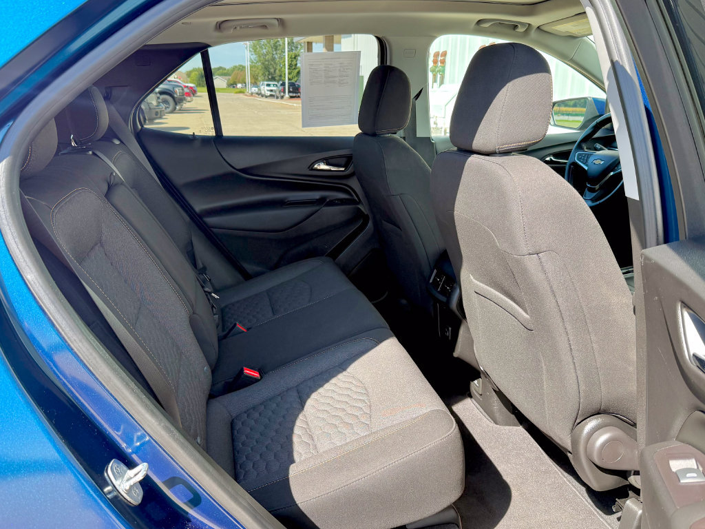 Used 2020 Chevrolet Equinox LT FWD image 19