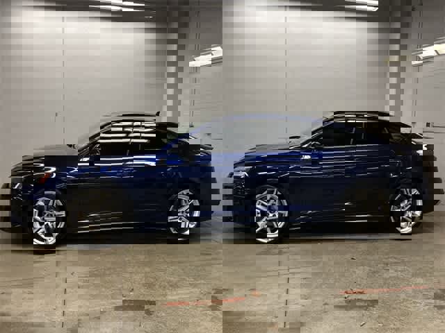 Used 2022 Audi A5 2.0T Premium Plus image 2