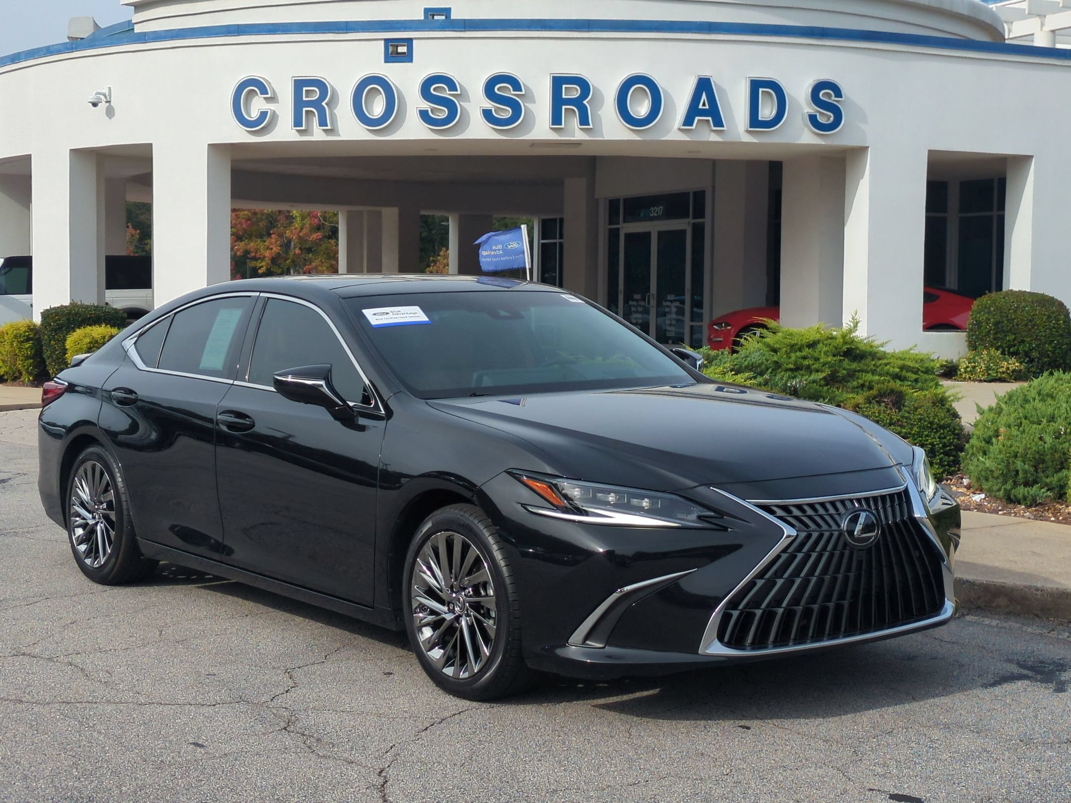 Used 2024 Lexus ES 350 Ultra Luxury w/ Accessory Package (Z2)