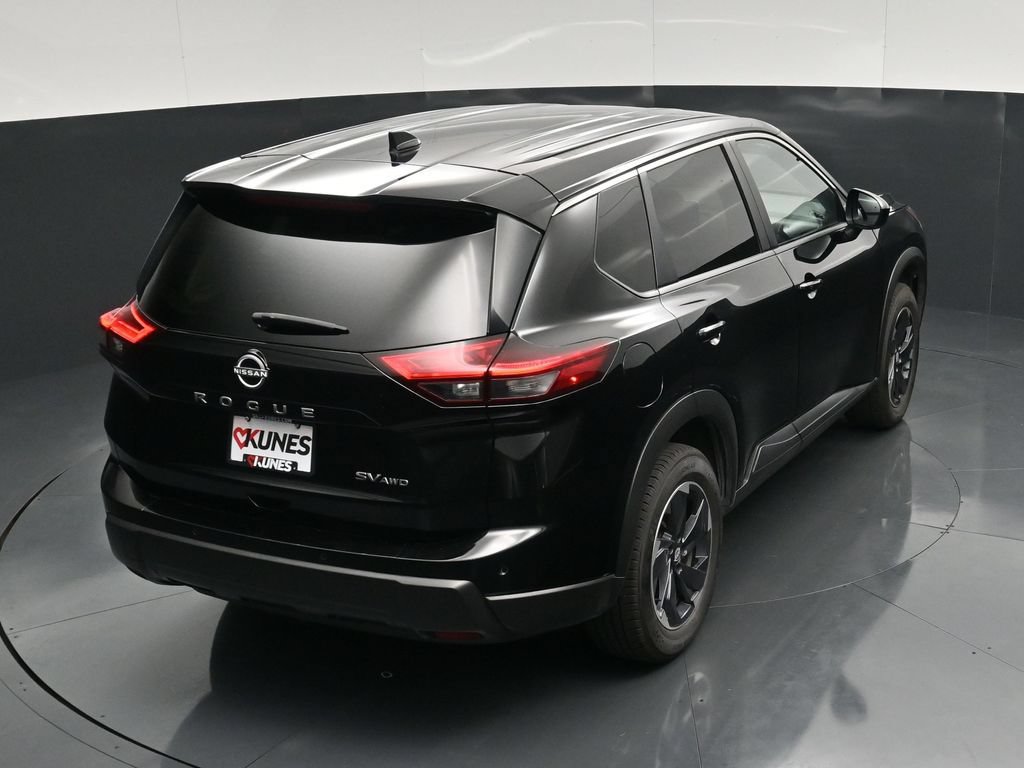 Used 2024 Nissan Rogue SV AWD/4WD image 35