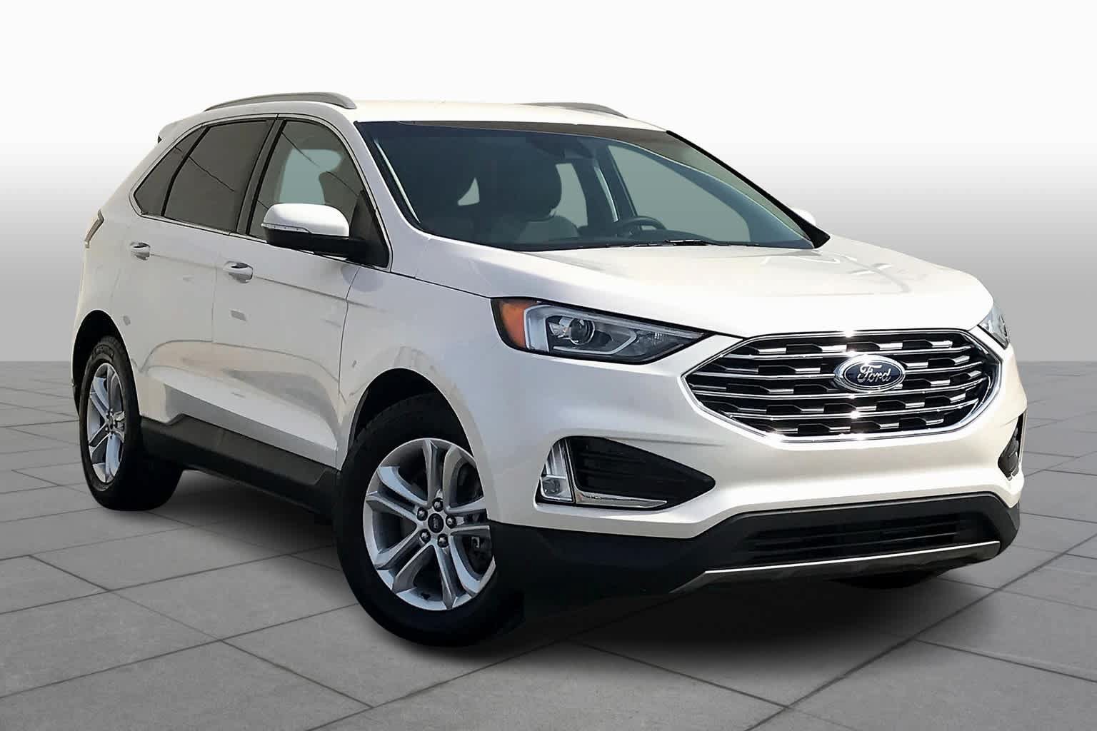 Certified 2019 Ford Edge SEL w/ Equipment Group 201A AWD/4WD image 3