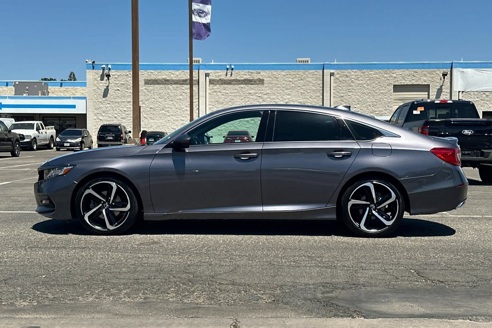 Used 2020 Honda Accord Sport image 6