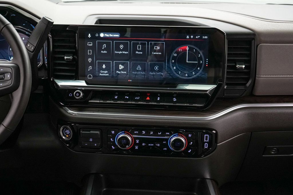 Used 2025 GMC Sierra 2500 SLT w/ SLT Premium Package image 16