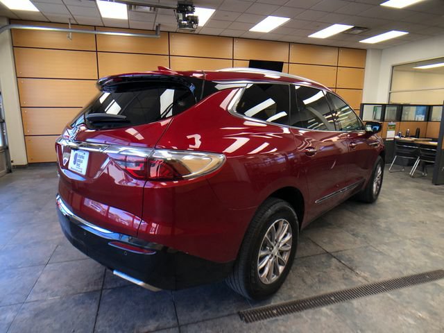 Used 2022 Buick Enclave Essence AWD/4WD image 7