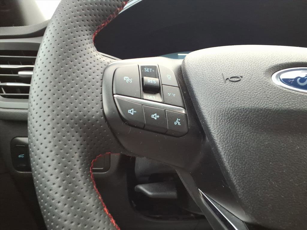 Certified 2023 Ford Escape ST-Line Elite image 15