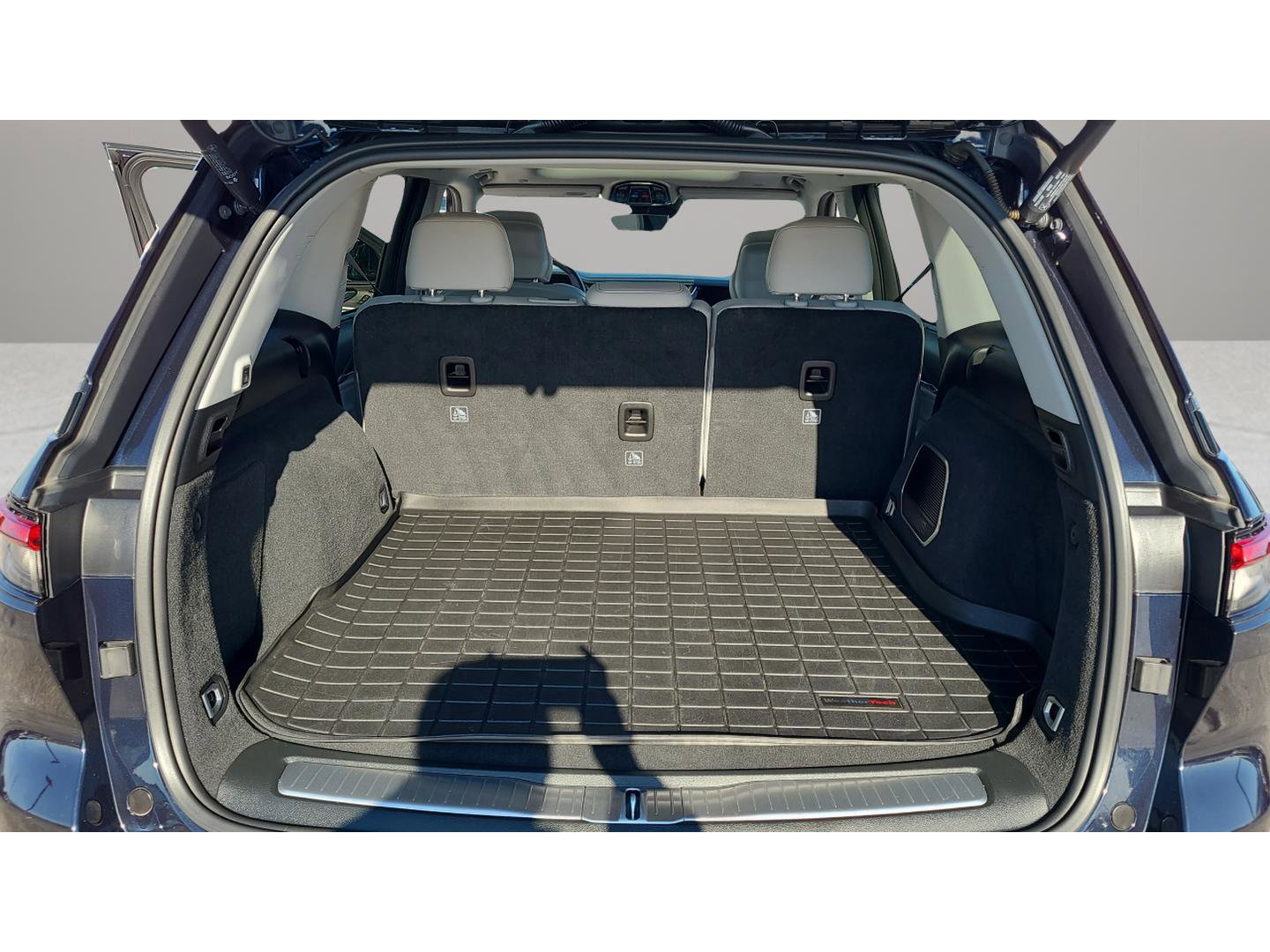 Used 2022 Jeep Grand Cherokee Overland w/ Advanced Protech Group III image 31