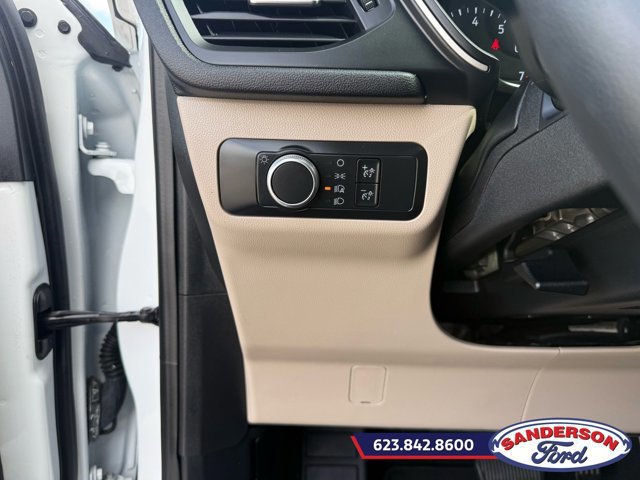 Certified 2020 Ford Escape SE image 11