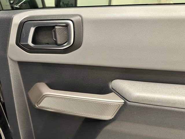 Certified 2022 Ford Bronco Black Diamond image 15