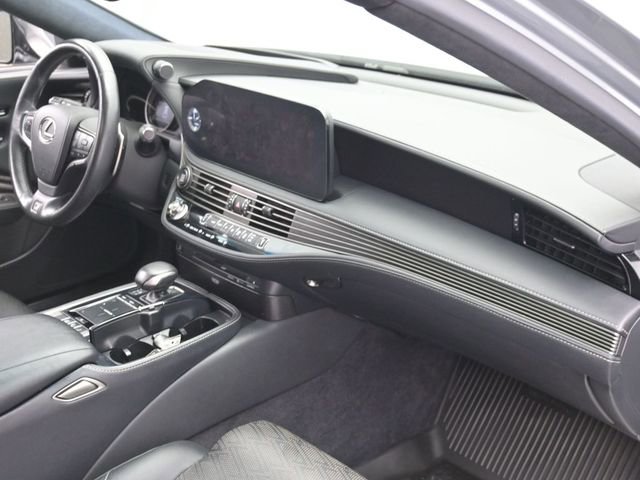 Used 2021 Lexus LS 500 F Sport w/ Cold Weather Package (CK) image 29