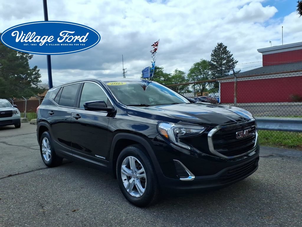 Used 2021 GMC Terrain SLE FWD image 3