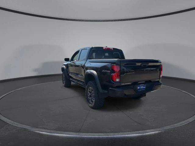 Used 2025 Chevrolet Colorado ZR2 w/ Technology Package AWD/4WD image 6