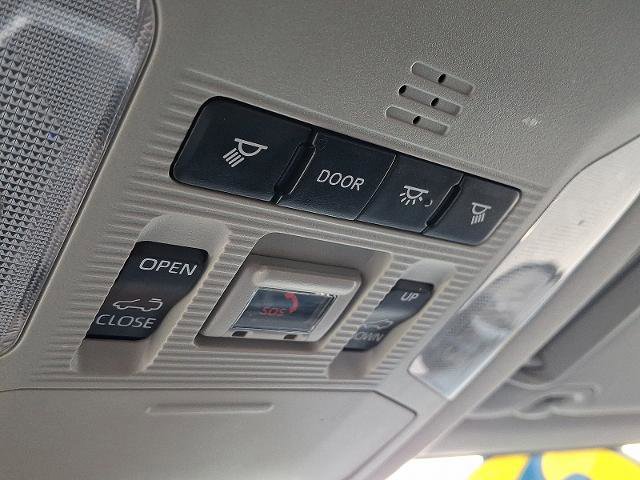 Used 2021 Toyota RAV4 XLE w/ Convenience Package image 26