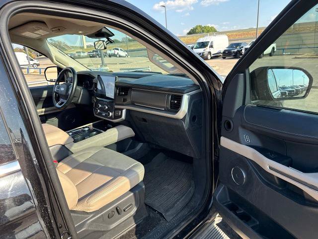 Certified 2023 Ford Expedition XLT AWD/4WD image 16
