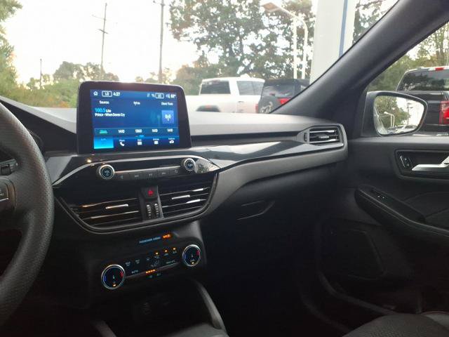 Certified 2026 Ford Escape ST-Line AWD/4WD image 19