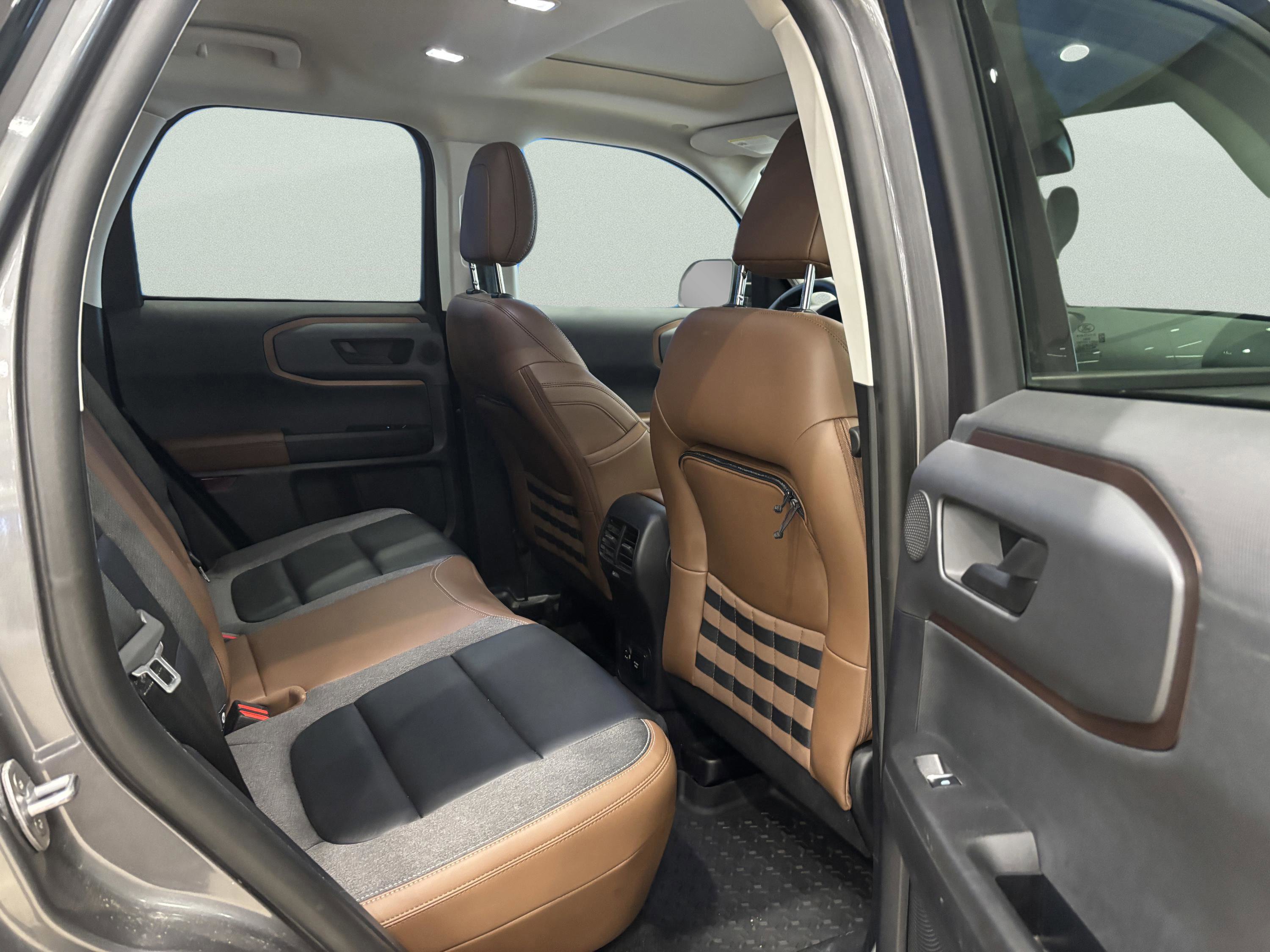 Certified 2023 Ford Bronco Sport Outer Banks w/ Tech Package image 15