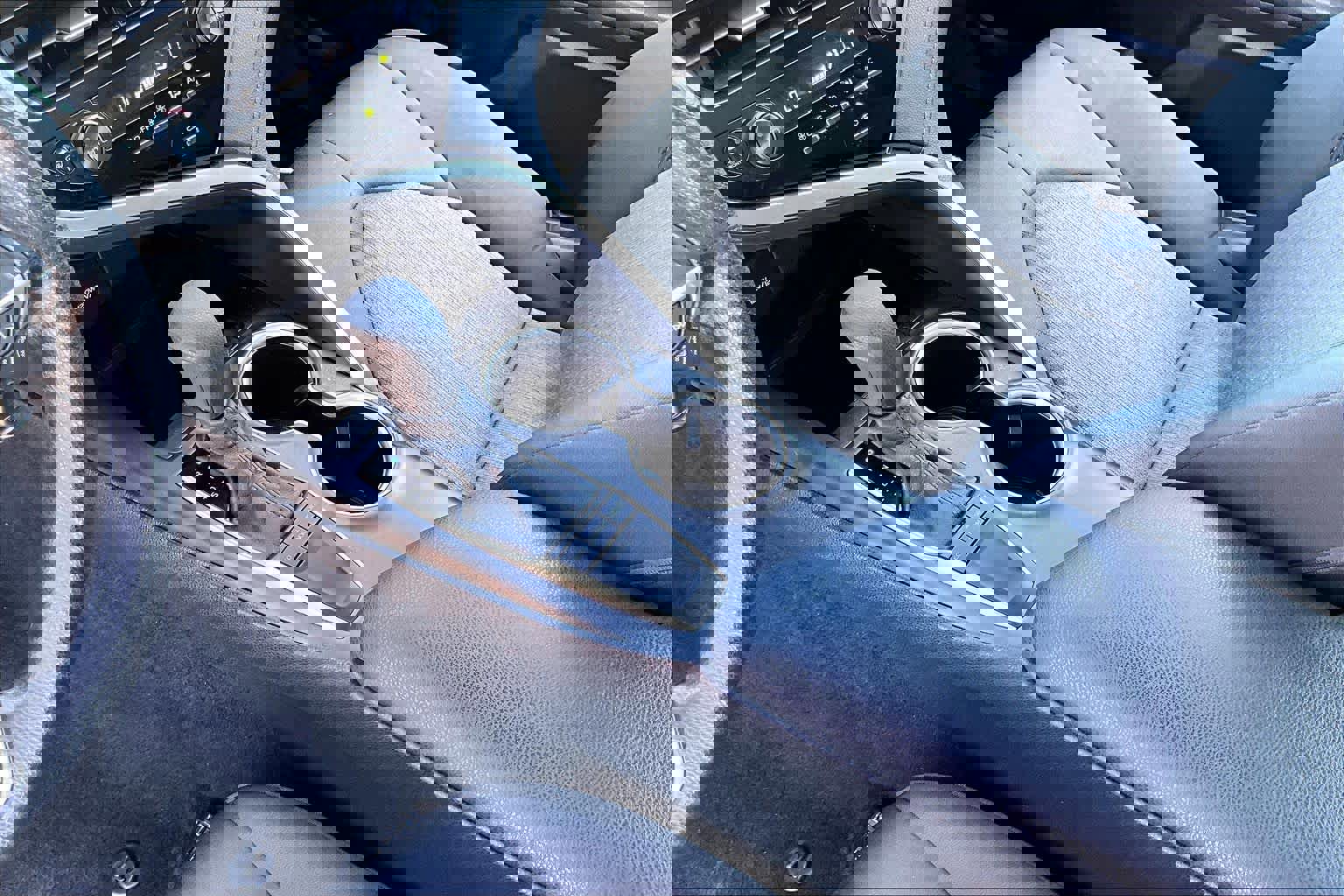 Used 2023 Toyota Camry LE image 17