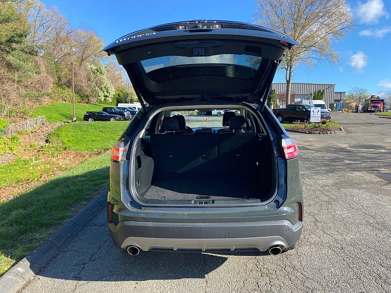 Certified 2023 Ford Edge Titanium AWD/4WD image 9