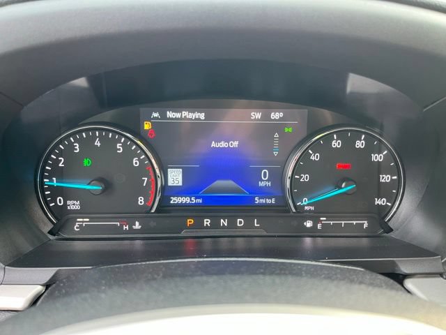 Certified 2022 Ford Explorer XLT w/ Equipment Group 202A AWD/4WD image 31