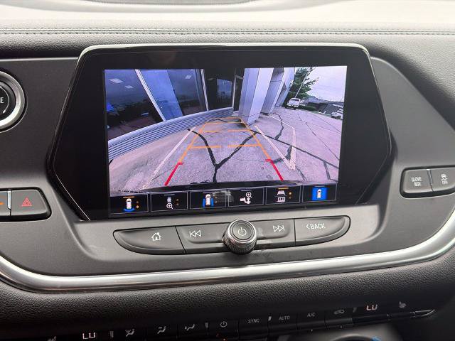 Used 2022 Chevrolet Blazer LT w/ Sound & Technology Package AWD/4WD image 14