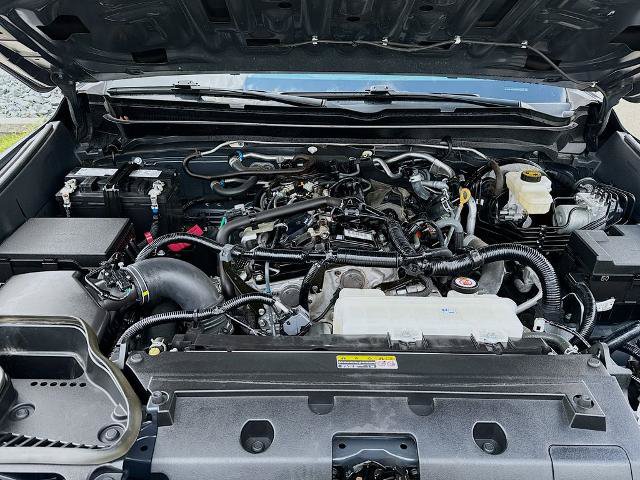 Used 2024 Toyota Tacoma SR5 AWD/4WD image 22