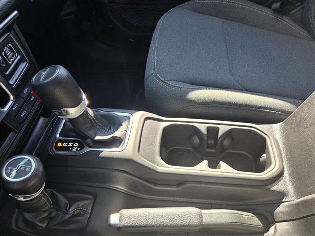 Used 2025 Jeep Gladiator Sport image 26