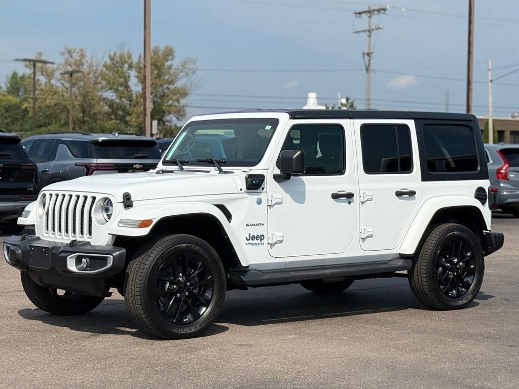 Used 2021 Jeep Wrangler Unlimited Sahara AWD/4WD image 40