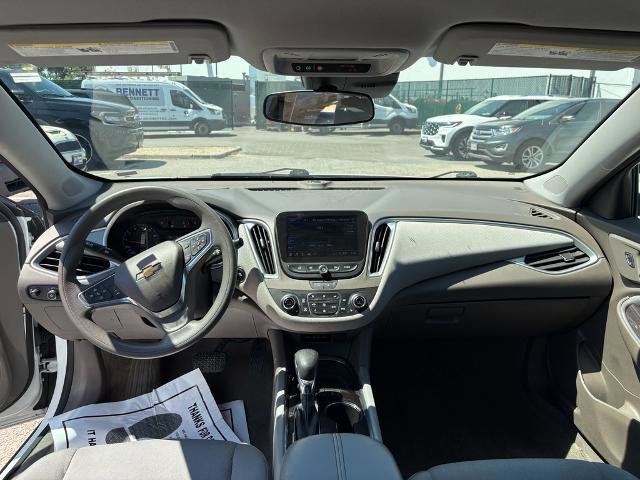 Used 2024 Chevrolet Malibu LT FWD image 12