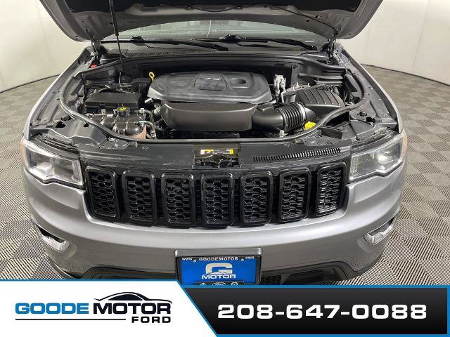 Used 2021 Jeep Grand Cherokee Laredo AWD/4WD image 24