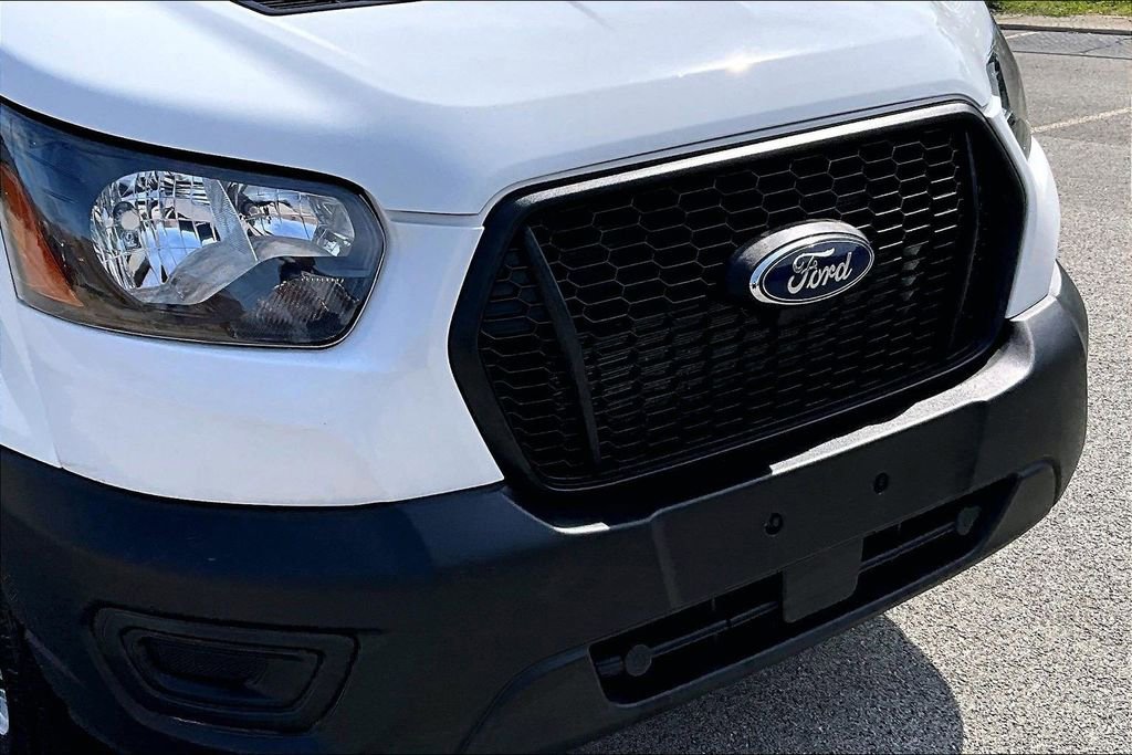 Certified 2023 Ford Transit 350 DRW RWD image 29