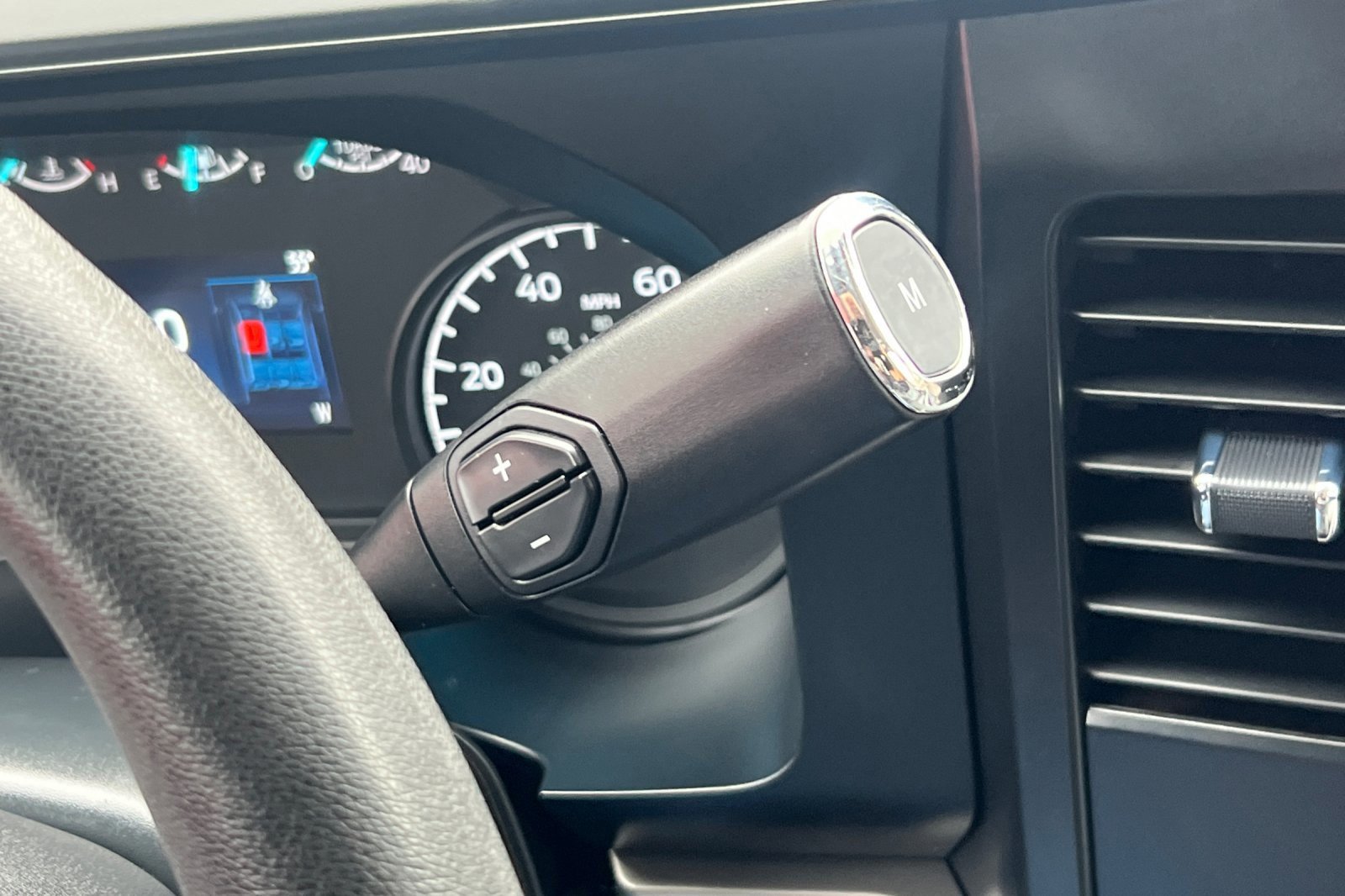 Certified 2024 Ford F250 XLT image 21