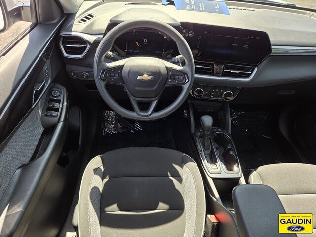 Used 2025 Chevrolet TrailBlazer LT AWD/4WD image 13