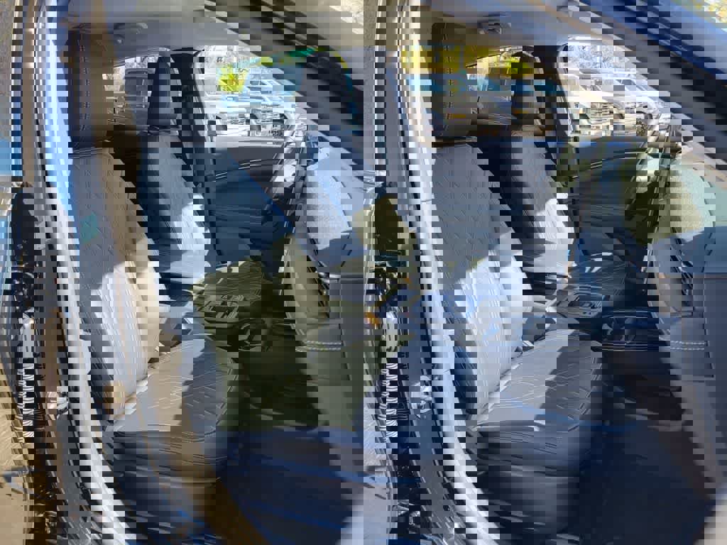 Certified 2025 Ford Mustang Mach-E Select RWD image 15