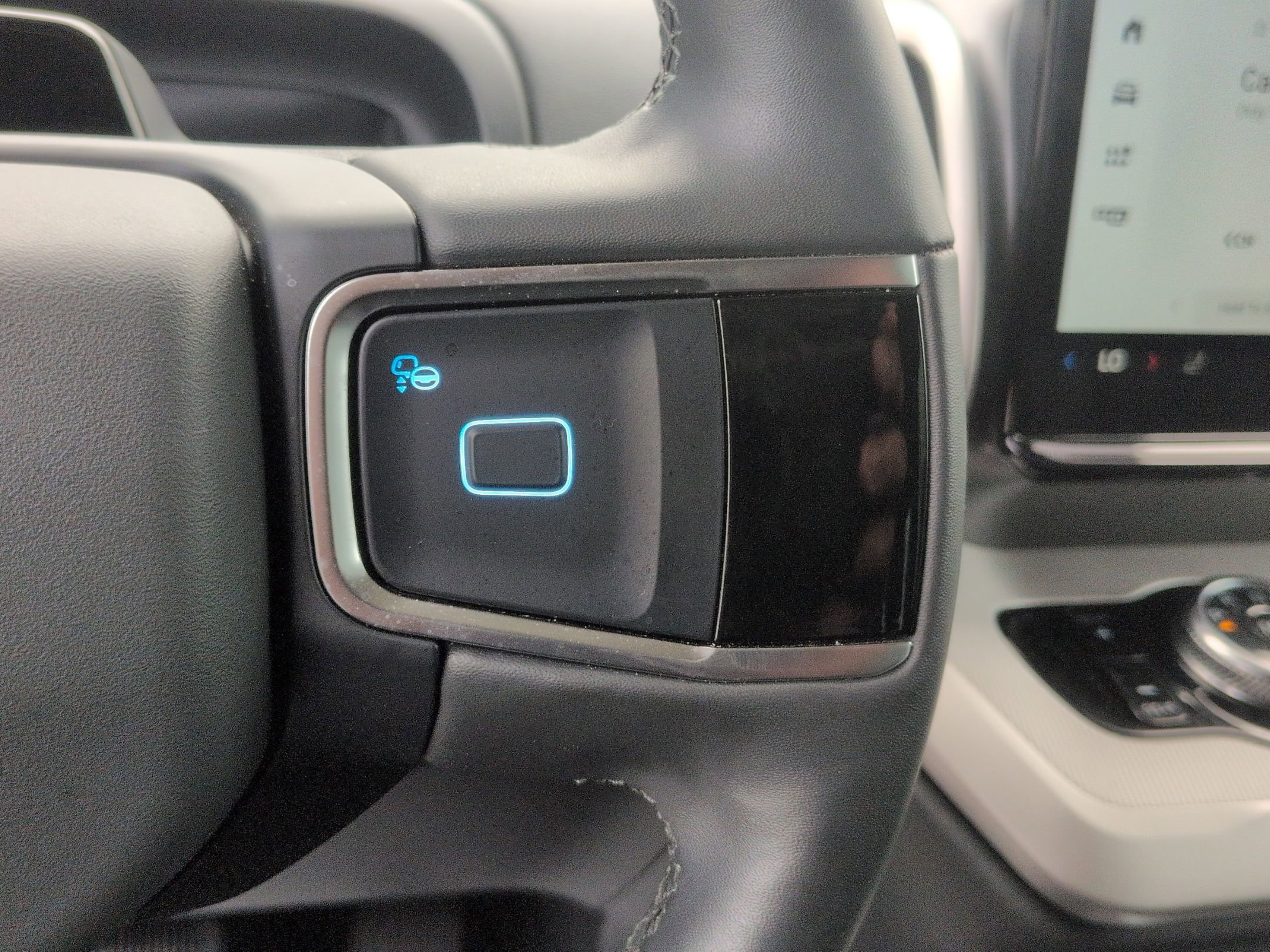 Certified 2025 Ford Expedition Max Active RWD image 19