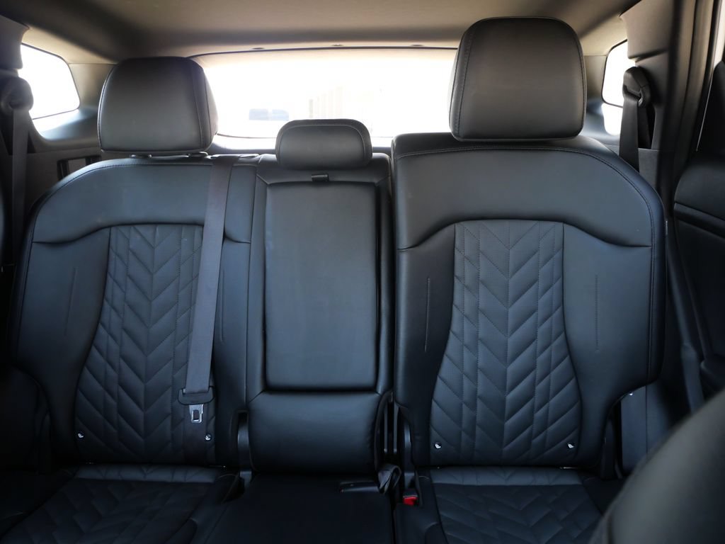 Used 2025 Kia Sportage X-Line w/ Premium Package AWD/4WD image 18