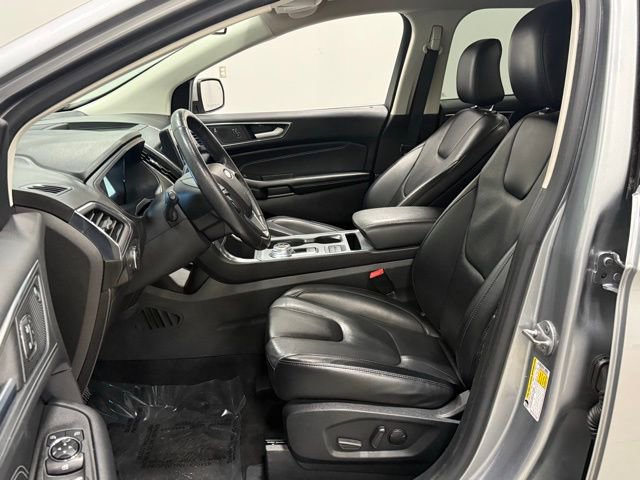 Certified 2022 Ford Edge Titanium AWD/4WD image 14