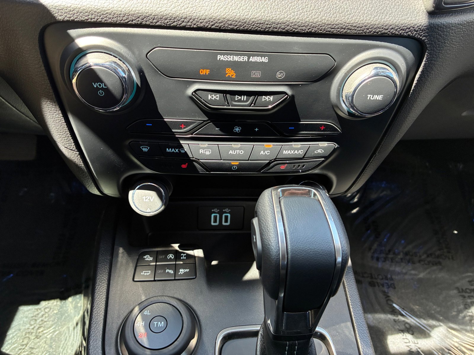 Certified 2020 Ford Ranger Lariat w/ Equipment Group 501A Mid image 31