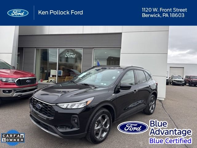 Certified 2025 Ford Escape ST-Line Select AWD/4WD image 1