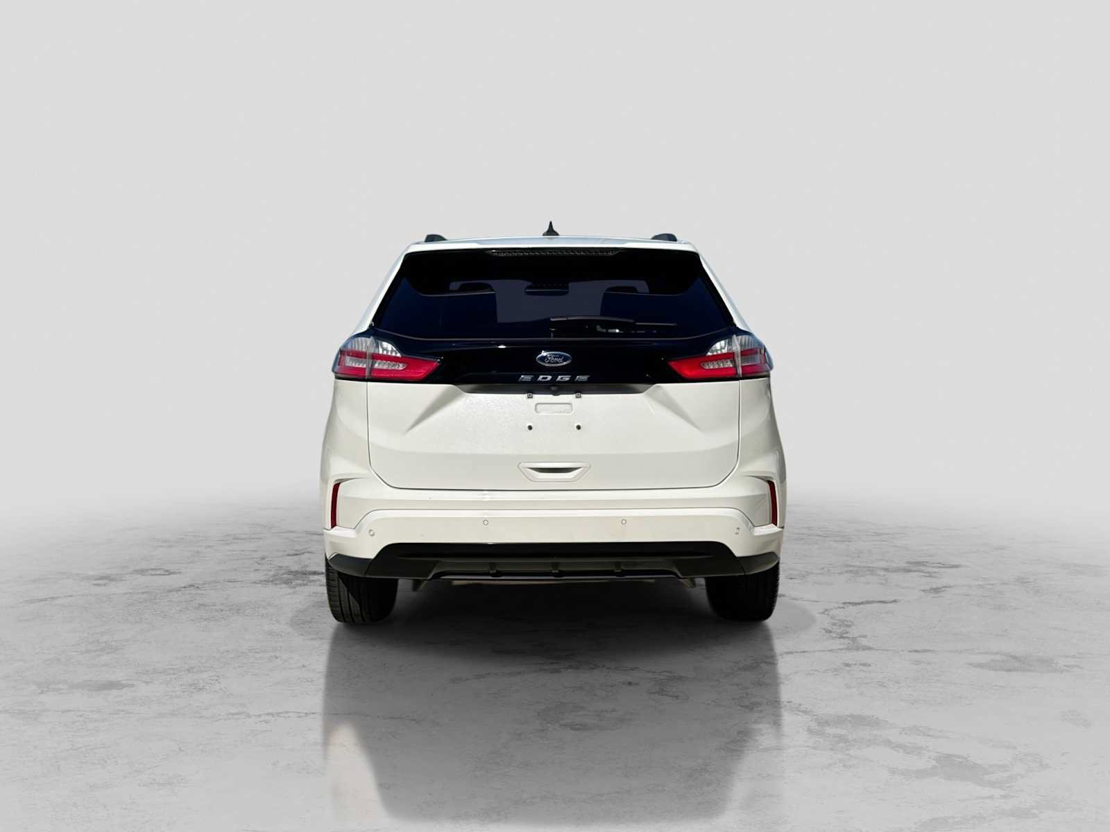 Certified 2023 Ford Edge ST-Line AWD/4WD image 5