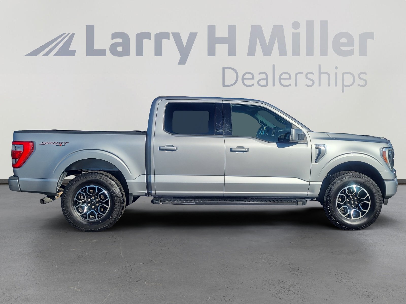 Certified 2021 Ford F150 Lariat w/ Equipment Group 502A High image 6