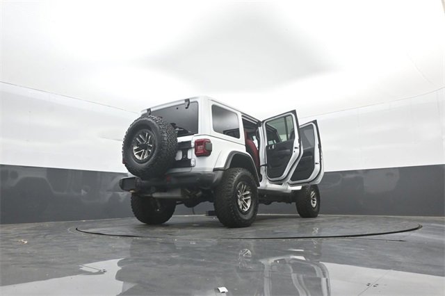 Used 2024 Jeep Wrangler Unlimited Rubicon 392 image 35