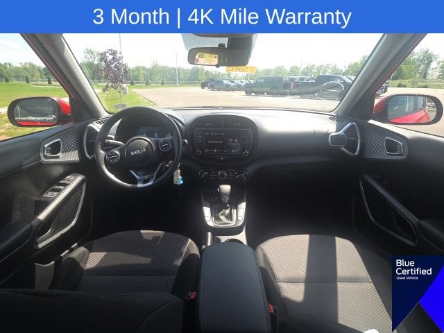 Used 2024 Kia Soul LX w/ Option Group 015 FWD image 18