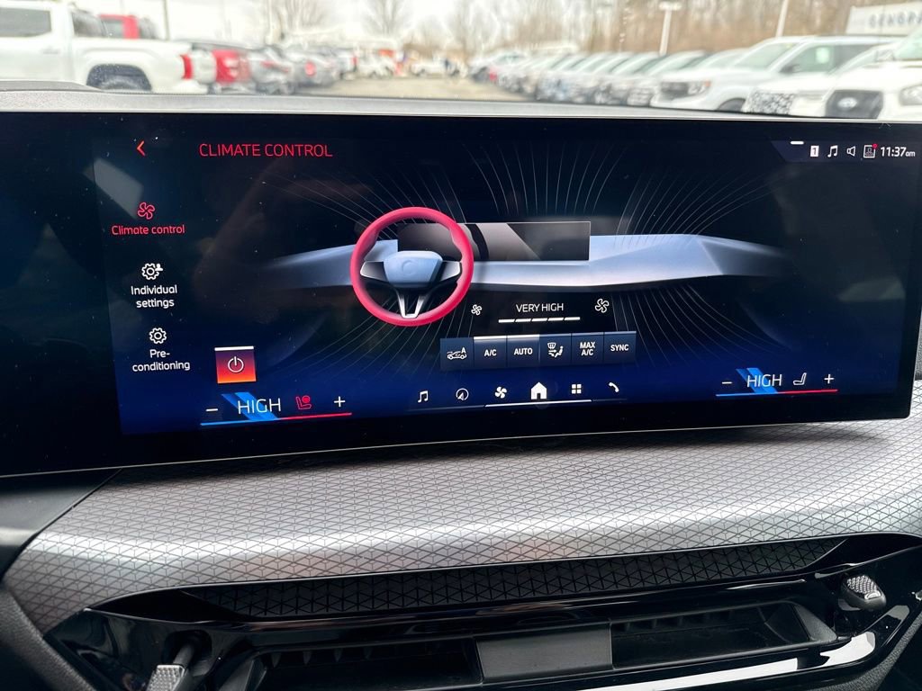 Used 2025 BMW 330i xDrive Sedan w/ Premium Package image 43