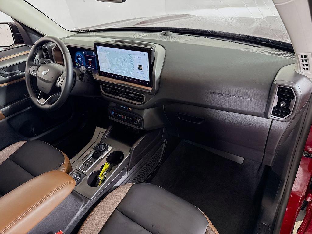 Certified 2025 Ford Bronco Sport Outer Banks w/ Outer Banks Tech Package+ image 30