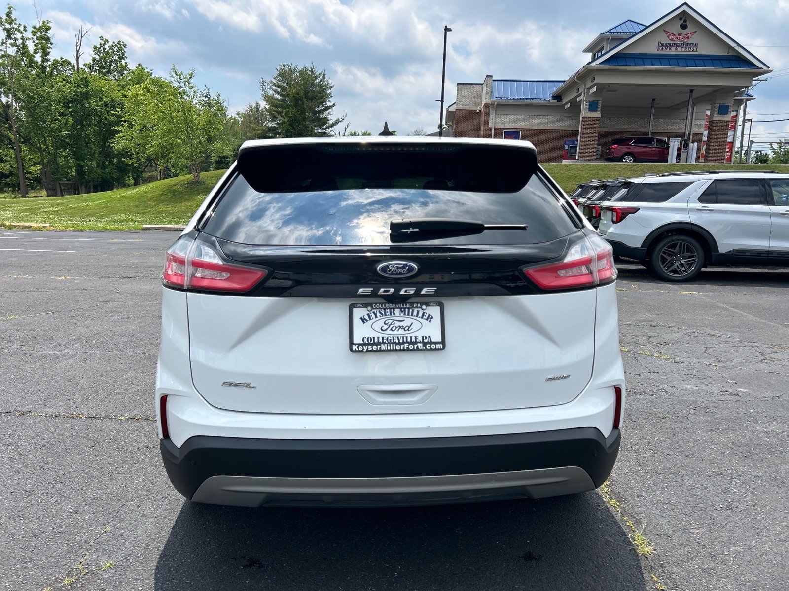 Certified 2024 Ford Edge SEL AWD/4WD image 11